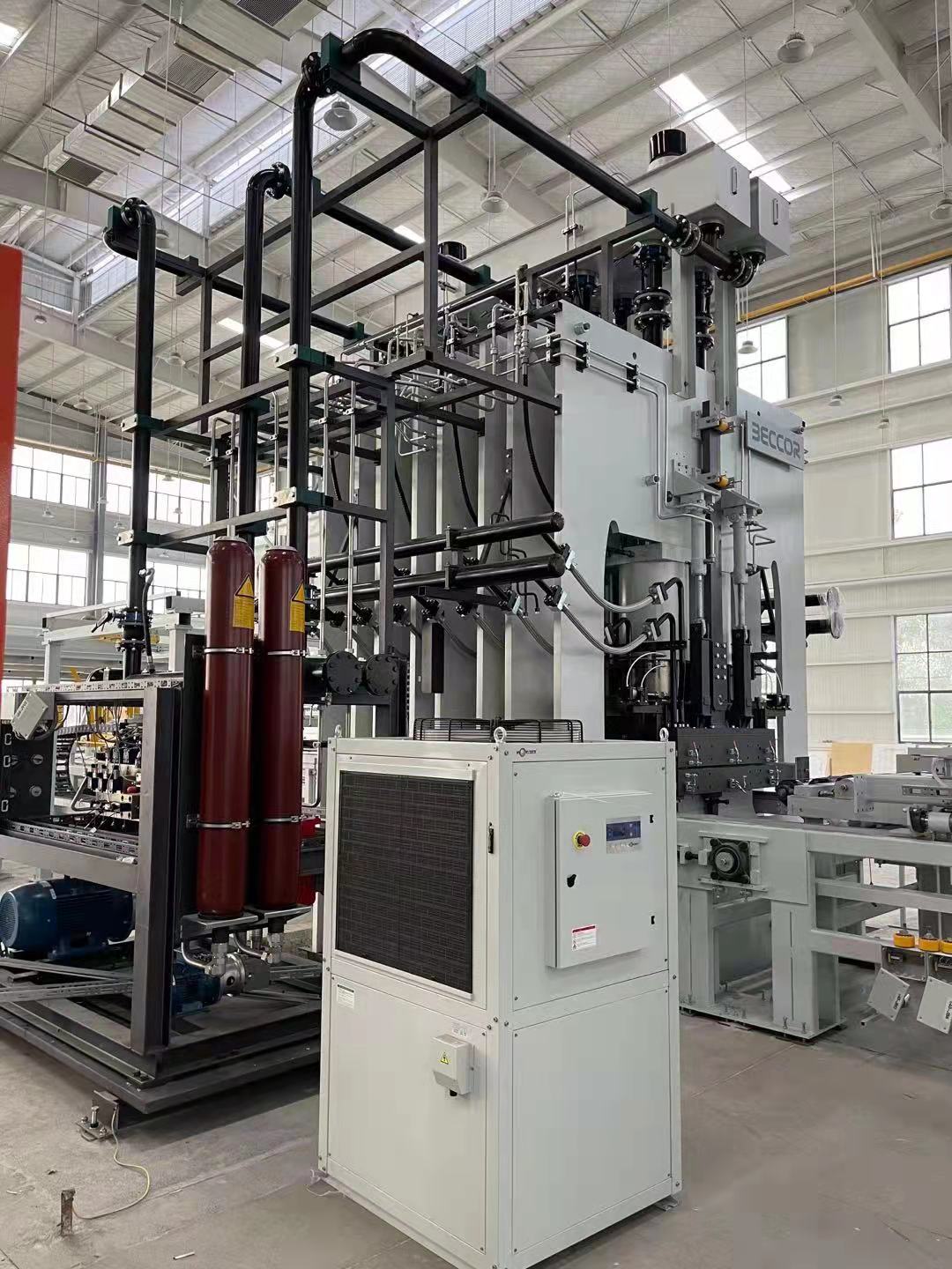 横向型快速贴面生产线